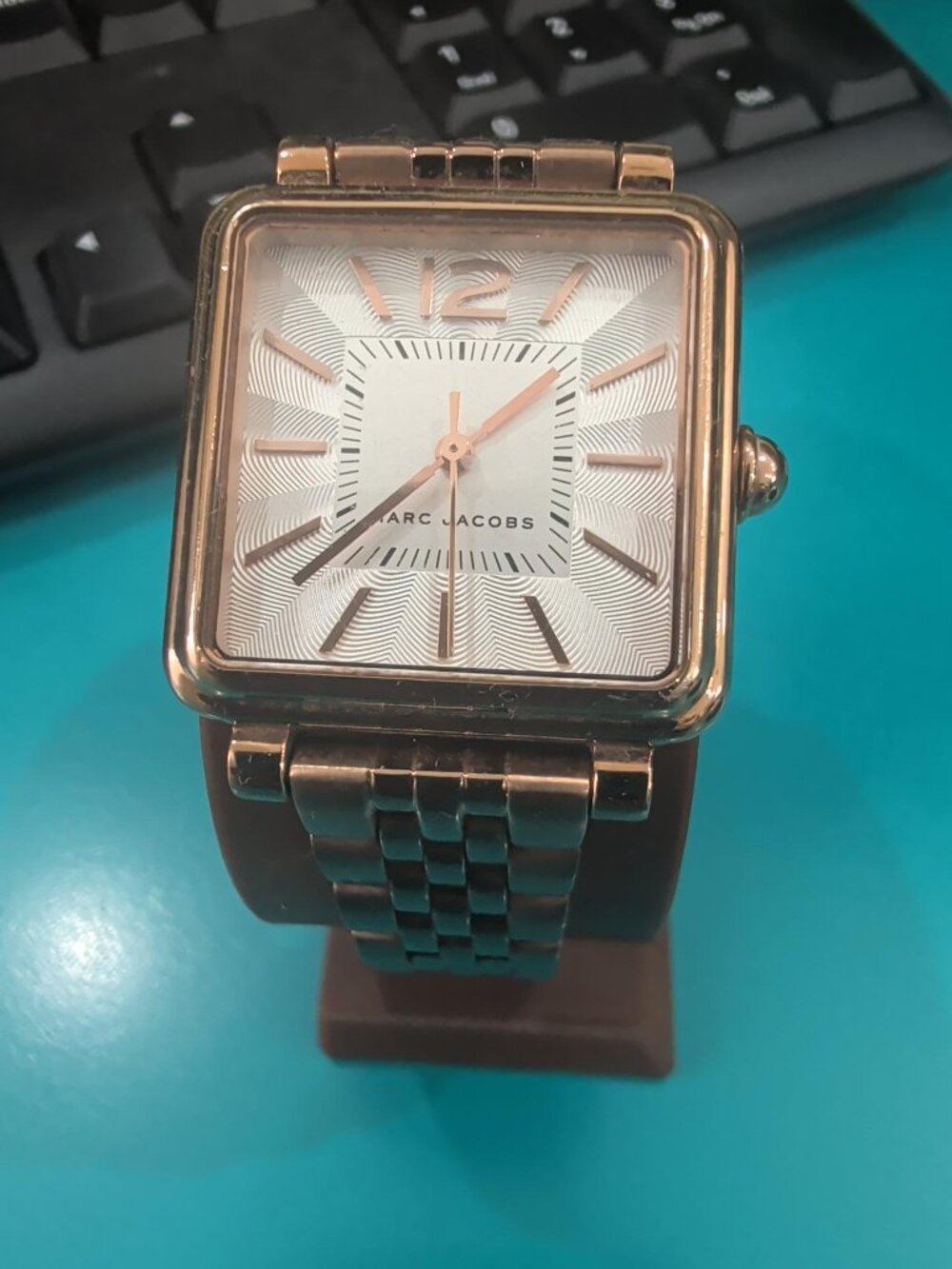 Marc Jacobs MJ3514 Rose Gold-Tone Square Watch - Picture 5 of 5